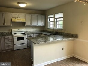 203 Knollwood Ct in Stafford, VA - Building Photo - Building Photo