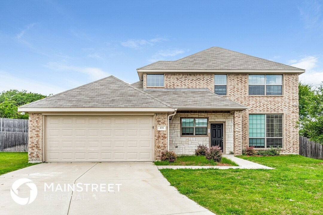 431 Parker Dr in Desoto, TX - Building Photo