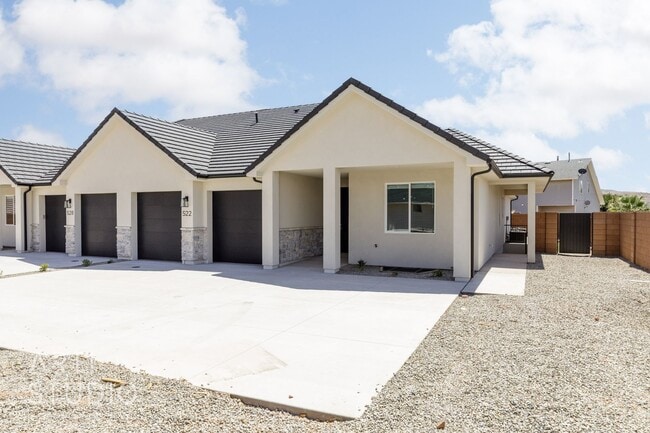 522 E 900 S in Saint George, UT - Building Photo - Building Photo