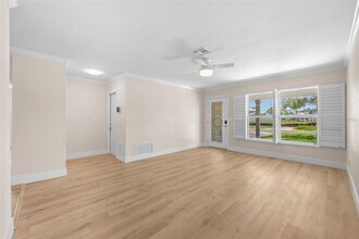 2026 Bayou Grande Blvd NE in St. Petersburg, FL - Building Photo - Building Photo