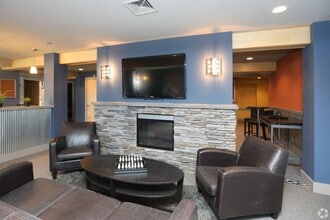 Park Place Apartments in Lynchburg, VA - Building Photo - Building Photo