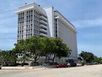 700 Biltmore Way photo'