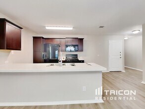 9725 Marbach Brk in San Antonio, TX - Building Photo - Building Photo