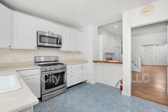 912 Fell St in Baltimore, MD - Building Photo - Building Photo