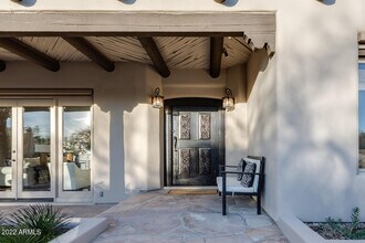 10801 E Happy Valley Rd in Scottsdale, AZ - Building Photo - Building Photo