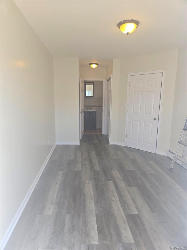 404 E 54th St in Brooklyn, NY - Foto de edificio - Building Photo