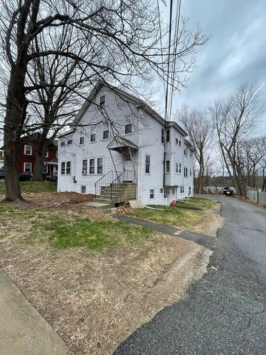 360 Franklin St-Unit -6 in Framingham, MA - Building Photo
