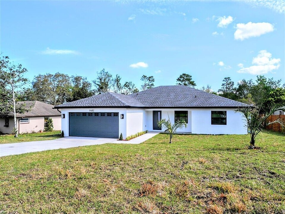 9481 Swiss Rd in Spring Hill, FL - Building Photo