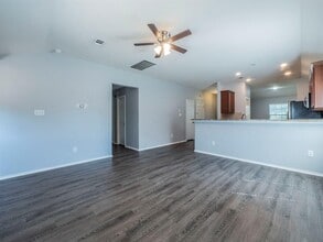 174 Barn Owl Loop in Leander, TX - Building Photo - Building Photo