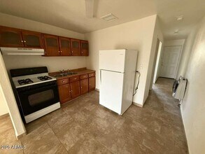 1313 C Ave in Douglas, AZ - Building Photo - Building Photo