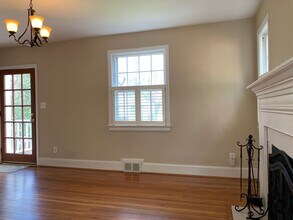 3017 Mayview Rd in Raleigh, NC - Building Photo - Building Photo
