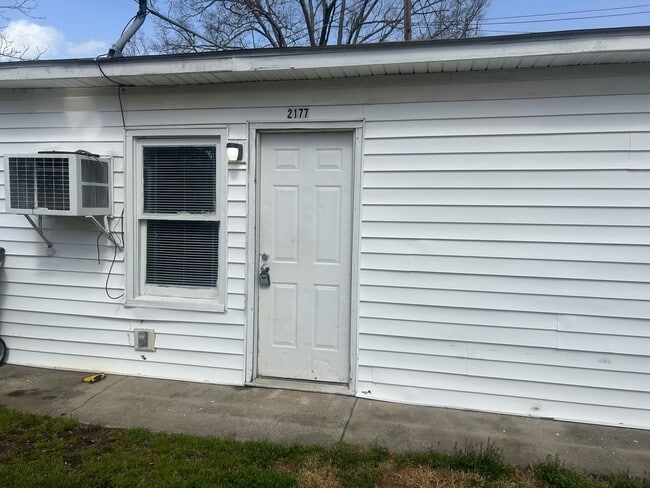 property at 2177 McCravy St