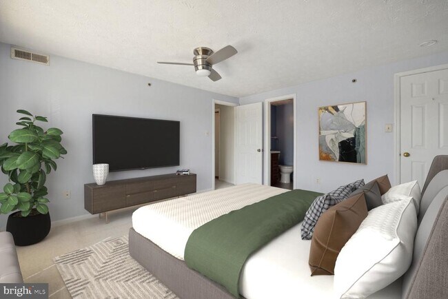 303 Palmspring Dr in Gaithersburg, MD - Building Photo - Building Photo