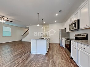 1828 Produce Ln in Johns Island, SC - Building Photo - Building Photo