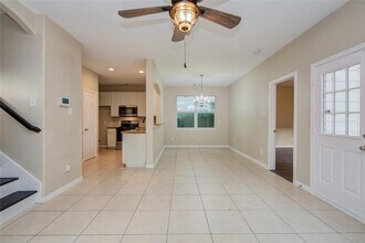 8902 Edgebrook Dr in Houston, TX - Building Photo - Building Photo