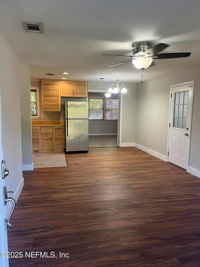 property at 3048 Purdom Dr