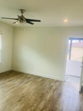 429 W 3rd St in Long Beach, CA - Foto de edificio - Building Photo