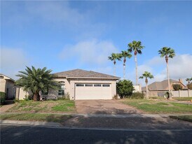 7413 Long S Dr in Corpus Christi, TX - Building Photo