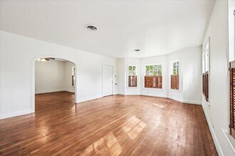 2565 Harrison Ave in Beaumont, TX - Building Photo - Building Photo