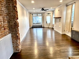 302 S State St, Unit 302 s state st in Ephrata, PA - Building Photo