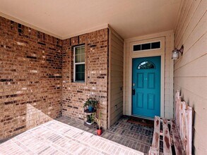 21012 Penny Royal Dr in Pflugerville, TX - Building Photo - Building Photo