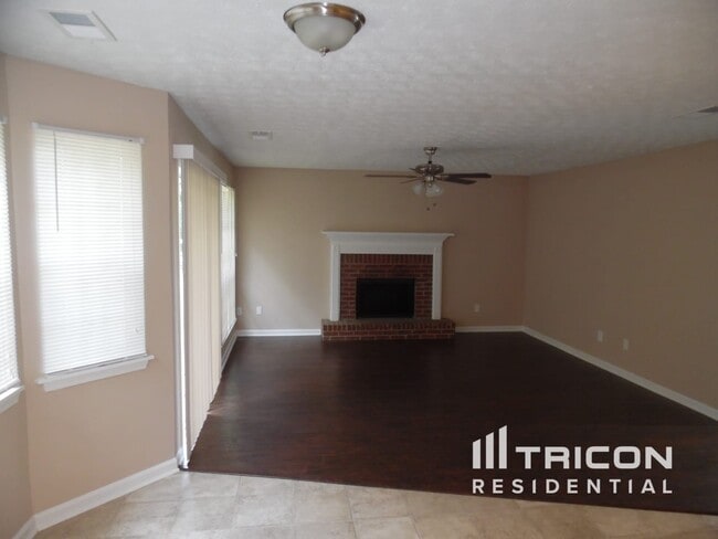 3983 Cameron Close in Ellenwood, GA - Building Photo - Building Photo