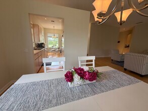 4957 SE Heartleaf Terrace in Hobe Sound, FL - Building Photo - Building Photo