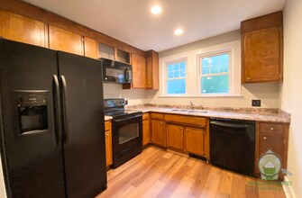 1523 Hampton Ave in Greenville, SC - Building Photo - Building Photo