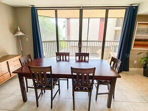 5611 Gulf of Mexico Dr, Unit 5 in Longboat Key, FL - Building Photo - Building Photo