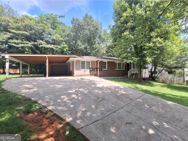 property at 4384 Westside Dr