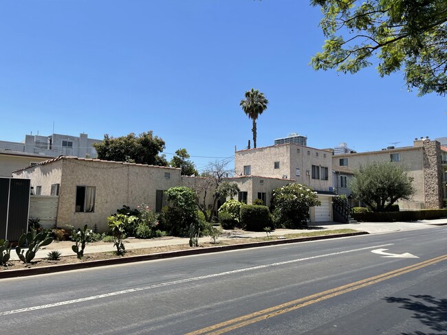 1459 Federal Ave in Los Angeles, CA - Building Photo - Building Photo