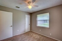 1104 Tobie Layne St photo'