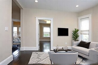 41 St Edward Rd in Boston, MA - Building Photo - Building Photo