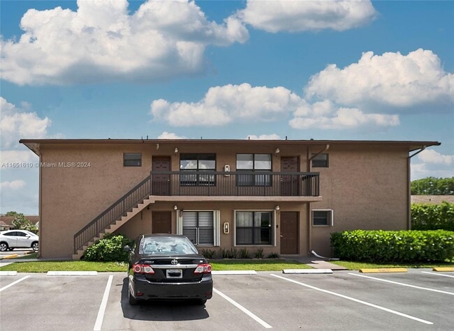 property at 10041 Winding Lake Rd
