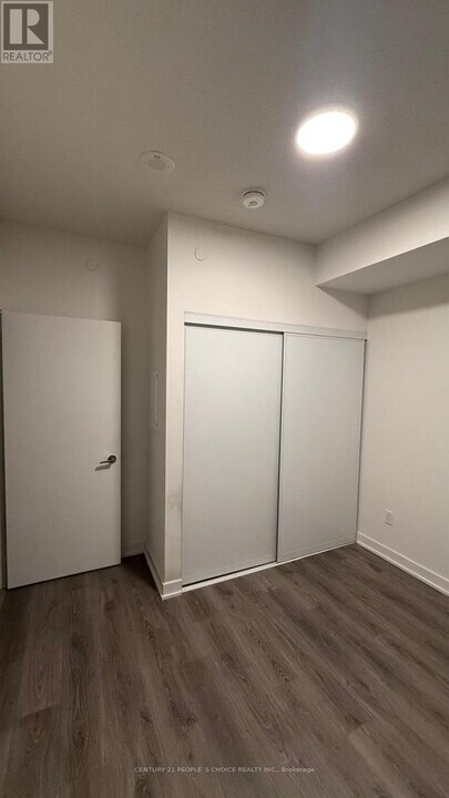 225 Malta Ave. in Brampton, ON - Building Photo