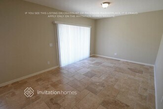 10301 Lakeside Vista Dr in Riverview, FL - Foto de edificio - Building Photo