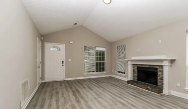 1019 Olde Town Pl in Jonesboro, GA - Building Photo - Building Photo