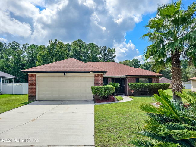 property at 1736 Daytona Ln