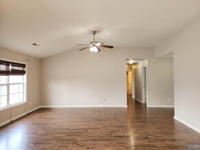 377 Robinson Rd in Huntsville, AL - Building Photo - Building Photo