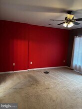 5546 Capital Gateway Dr in Camp Springs, MD - Building Photo - Building Photo