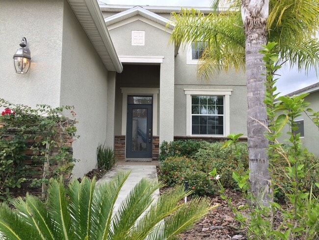 14131 Queenside St in Orlando, FL - Building Photo - Building Photo
