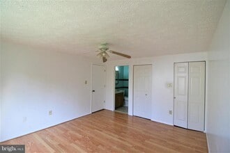 19517 Gunners Branch Rd in Germantown, MD - Building Photo - Building Photo