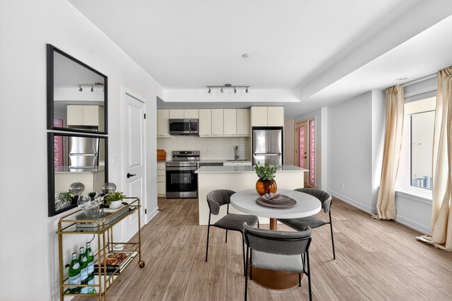 The Towns at York Mills & Leslie in Toronto, ON - Building Photo - Building Photo