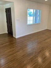 2201 Senasac Ave in Long Beach, CA - Building Photo - Building Photo