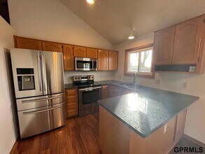 406 Fort St in Papillion, NE - Building Photo - Building Photo