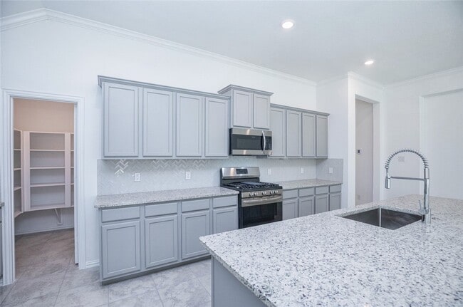 property at 8726 Fairbrook Dr