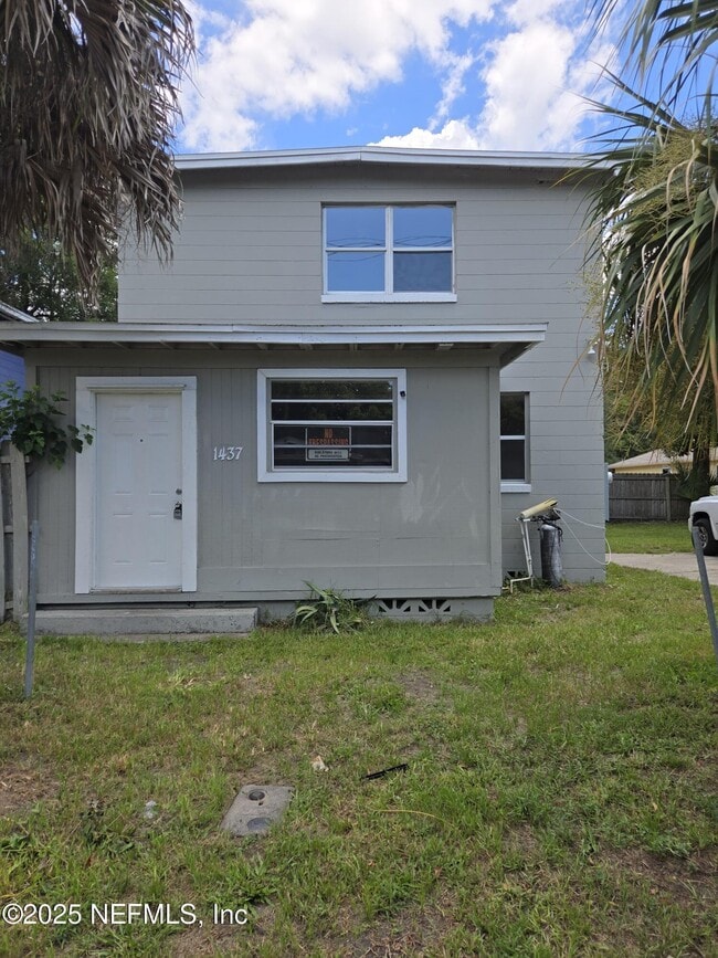 property at 1437 E 24th St