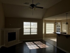 100 Clay Hills Dr in Oakland, TN - Building Photo - Building Photo