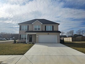 15 Reynard St in Manchester, TN - Building Photo