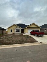 2426 Old Ironsides Rd in Abilene, TX - Building Photo